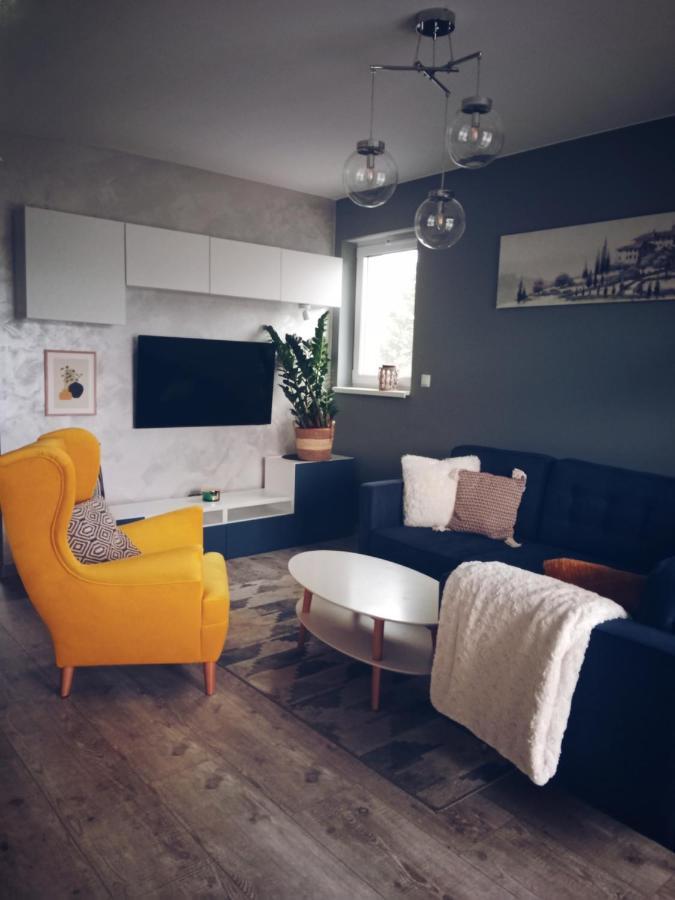 Apartamento Apartament Na Zielonej Z Tarasem Piła Exterior foto